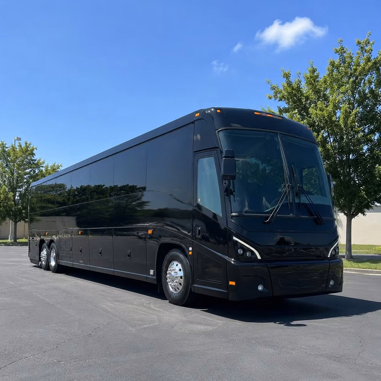 find the right bus for phoenix corporate groups traveling long distance