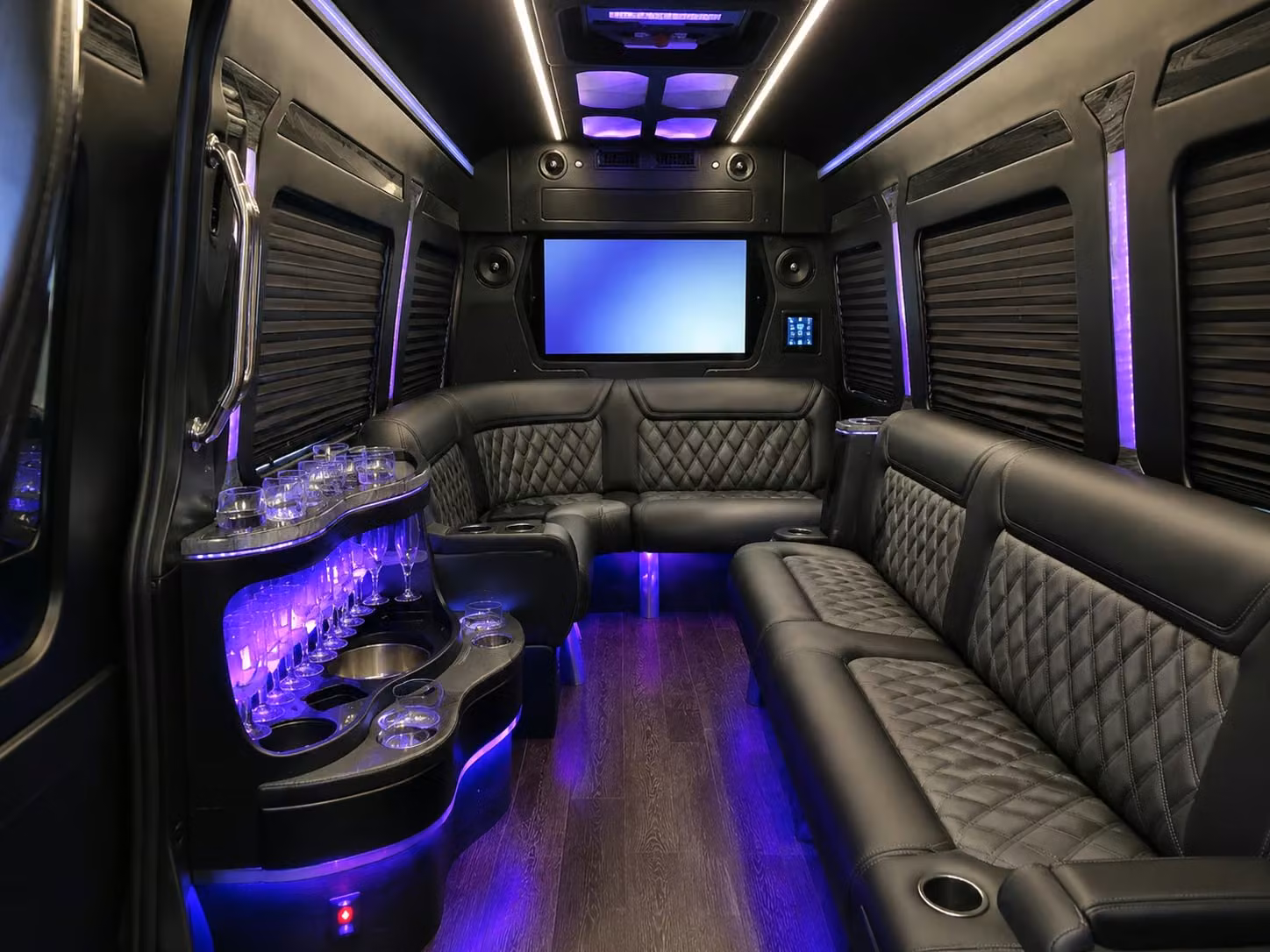 group airport transfers to and from phoenix sky harbor international airport