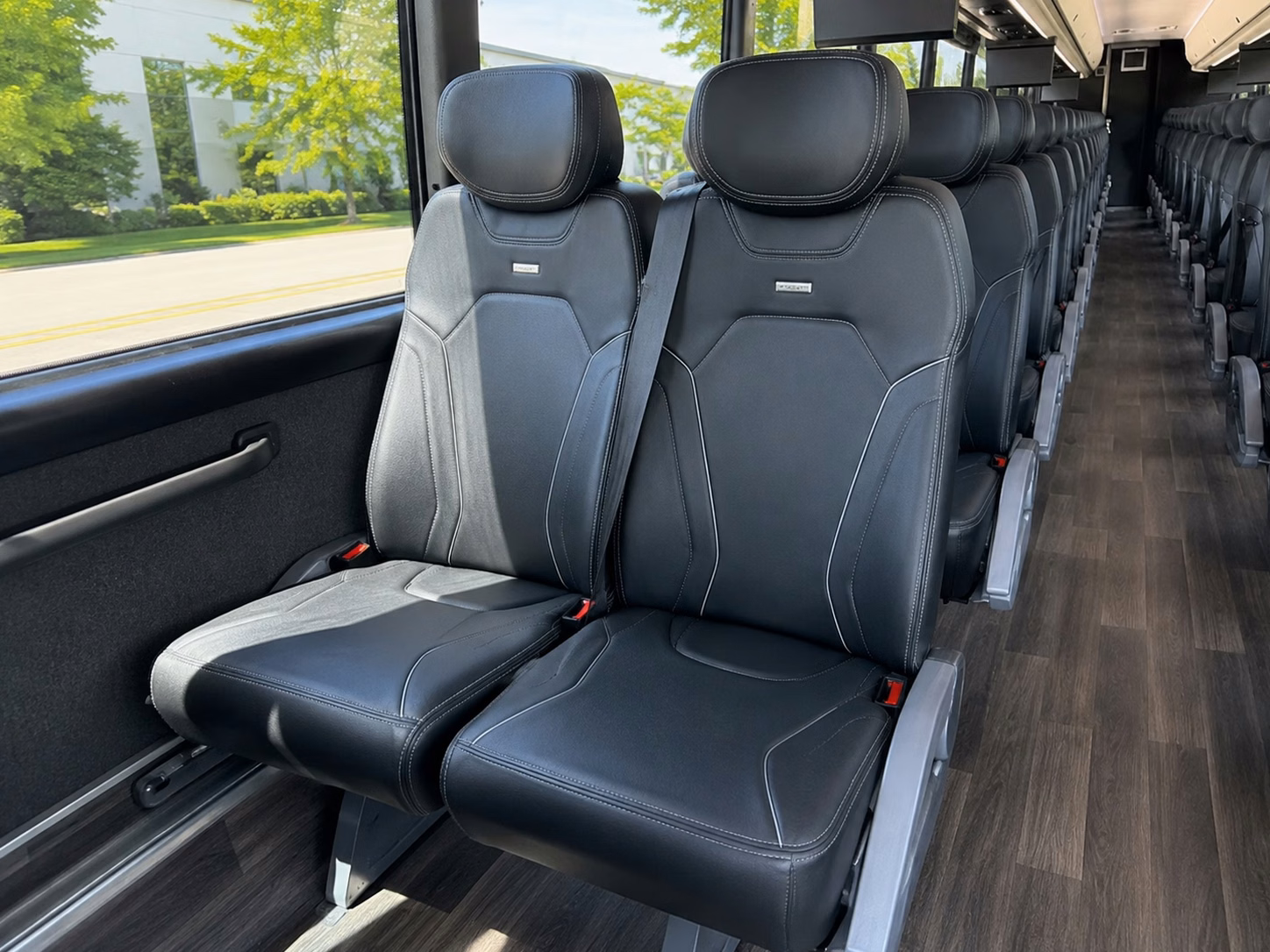 how where and when you re traveling affects phoenix charter bus rates