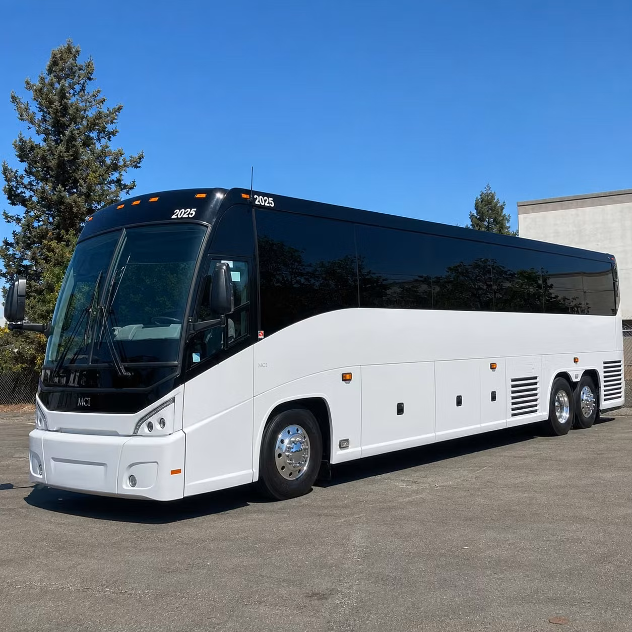 innings festival country thunder and multi day music festival transportation in phoenix