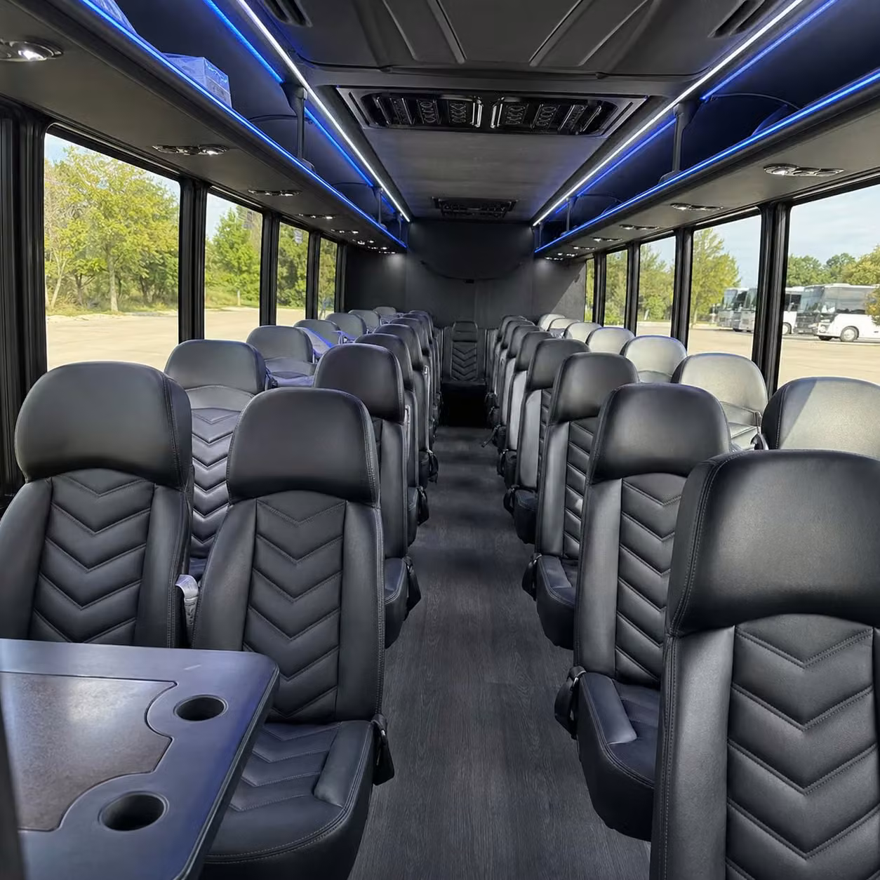 phoenix 25 passenger minibus rental