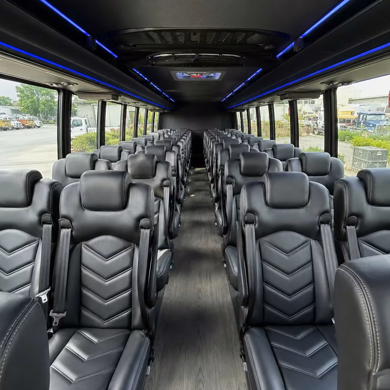 phoenix 35 passenger minibus rental