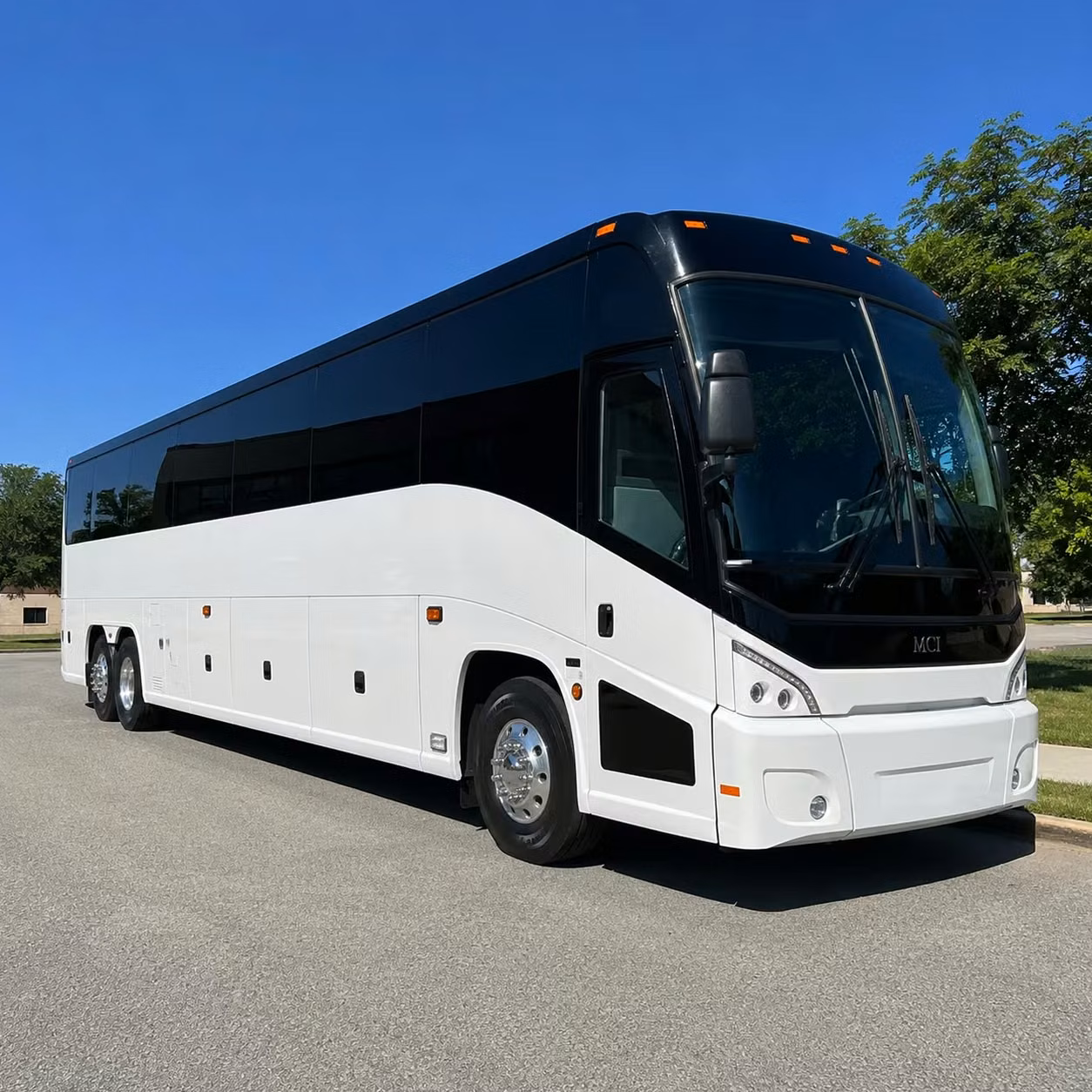 phoenix charter bus rental exterior