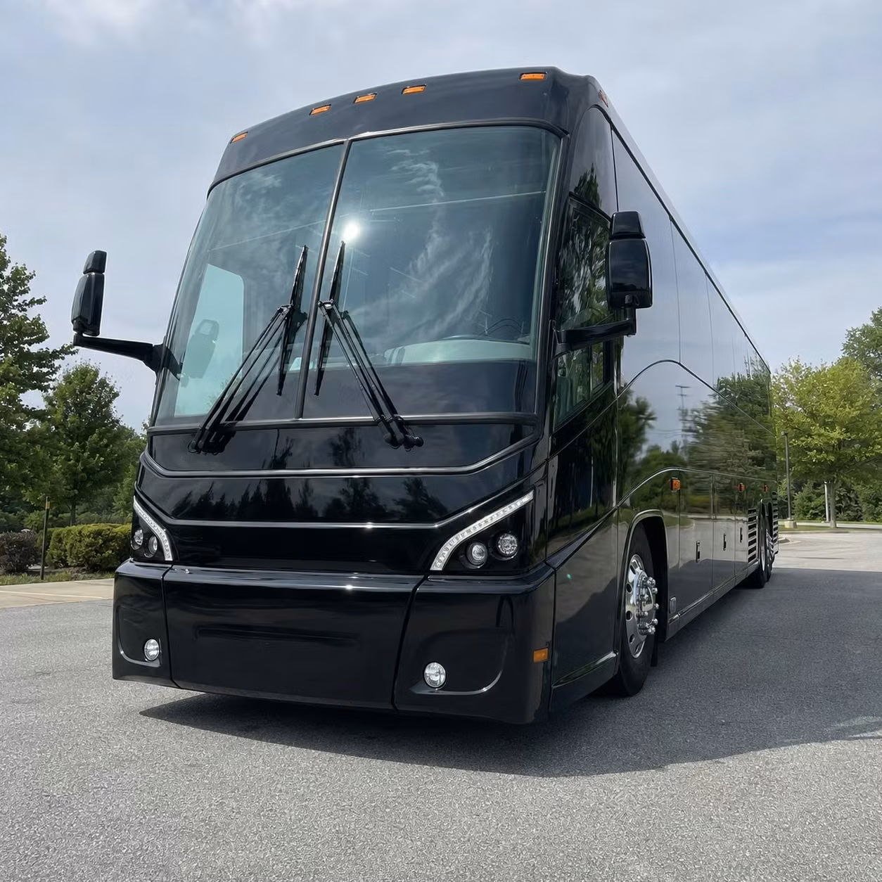 you can find and book long distance transportation in phoenix and any nearby city